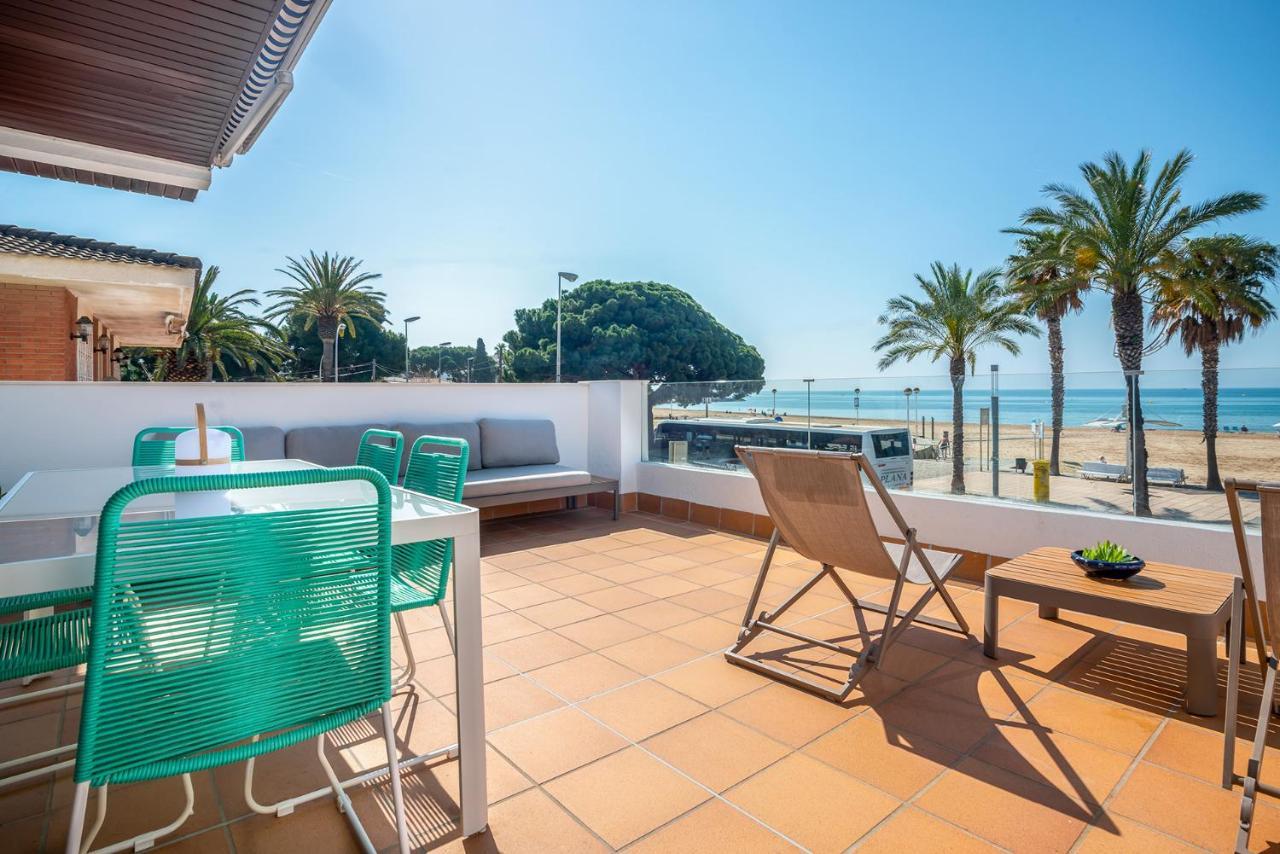 Beach House Cambrils Apartamento En Primera Linea De Playa Buitenkant foto