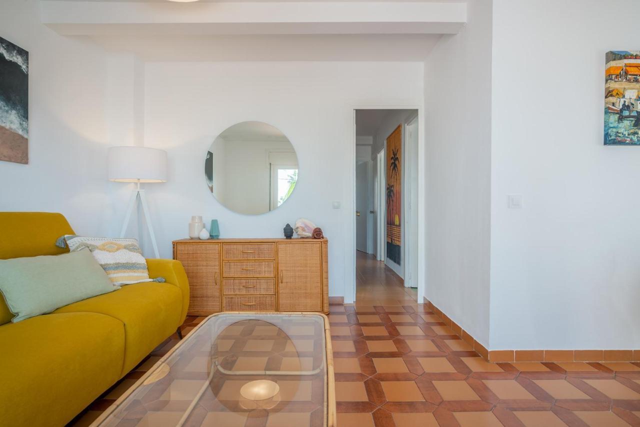 Beach House Cambrils Apartamento En Primera Linea De Playa Buitenkant foto